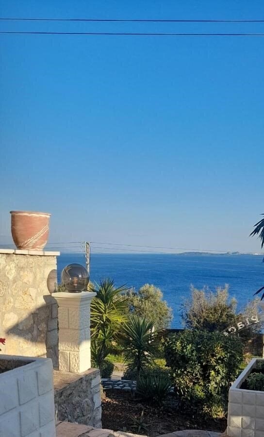 Панорама Stefanos Place 3*